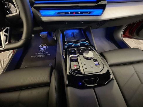 Used 2024 BMW i5 M60 w/ Premium Package image 18