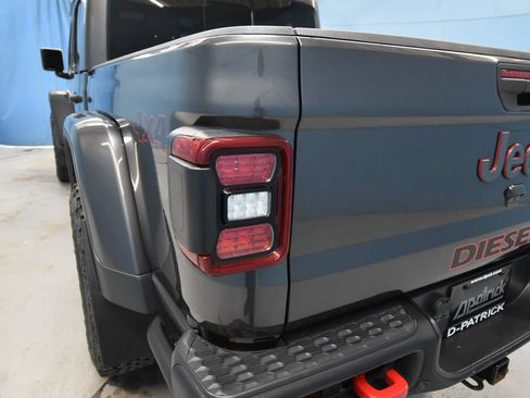 Used 2021 Jeep Gladiator Rubicon AWD/4WD image 42