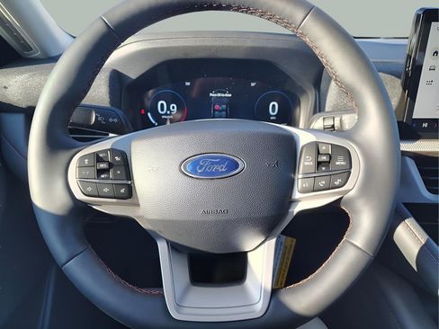 New 2026 Ford Explorer Active w/ Active Comfort Package image 15