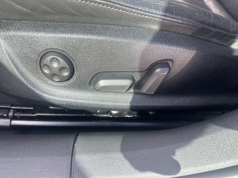 Used 2014 Audi A6 3.0T Premium Plus w/ 19" Sport Package image 19