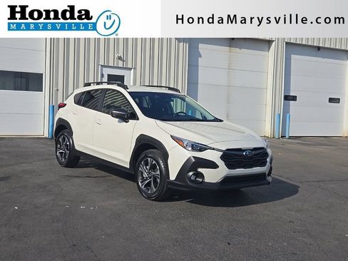 Used 2025 Subaru Crosstrek 2.0i Premium AWD/4WD image 1