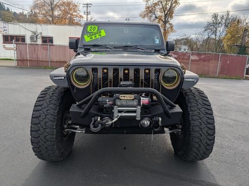 Used 2020 Jeep Gladiator Overland image 3