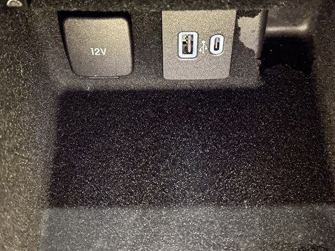 Used 2021 Lincoln Corsair Reserve w/ Equipment Group 201A image 45