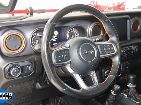 Used 2023 Jeep Gladiator Mojave w/ Cold Weather Group image 6