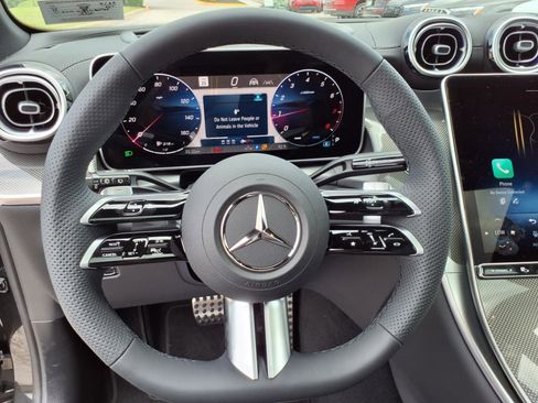 Certified 2025 Mercedes-Benz GLC 300 4MATIC image 14