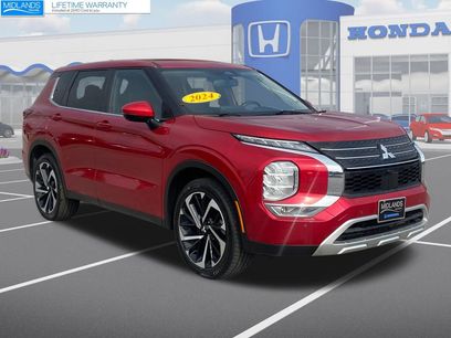 Used 2024 Mitsubishi Outlander SE