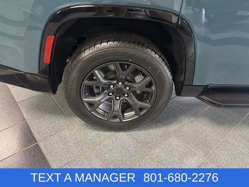 New 2026 Jeep Grand Wagoneer Limited AWD/4WD image 7