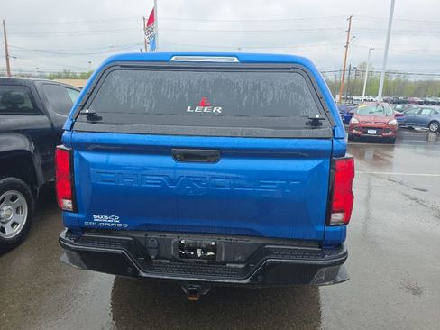 Used 2024 Chevrolet Colorado Z71 w/ Z71 Convenience Package 2 AWD/4WD image 6