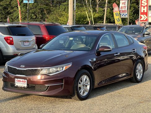 Used 2016 Kia Optima LX image 3