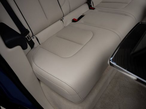 Used 2019 Rolls-Royce Cullinan AWD/4WD image 69