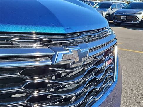 Used 2022 Chevrolet Equinox RS w/ RS Leather Package image 37