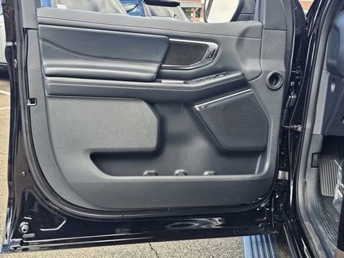 New 2025 Ford Expedition Platinum w/ Stealth Performance Package image 13