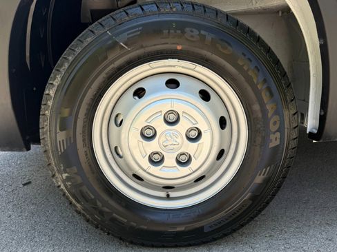 Used 2023 RAM ProMaster 3500 w/ Convenience Group image 28