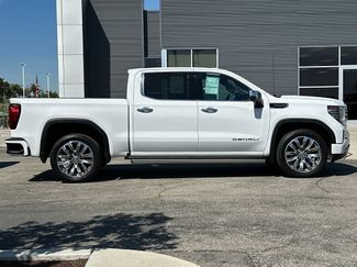 Used 2022 GMC Sierra 1500 Denali w/ Denali Reserve Package AWD/4WD video 2