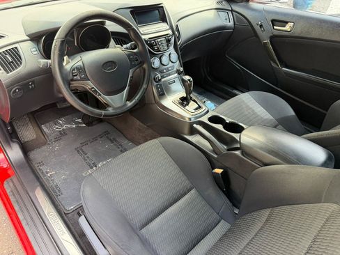 Used 2016 Hyundai Genesis 3.8 RWD image 24