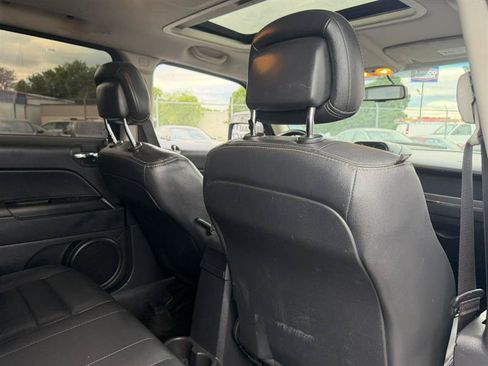 Used 2015 Jeep Patriot High Altitude FWD image 18