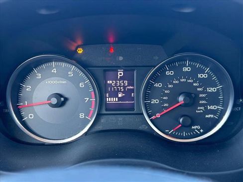 Used 2013 Subaru Crosstrek 2.0i Limited w/ Popular Pkg 2 image 11