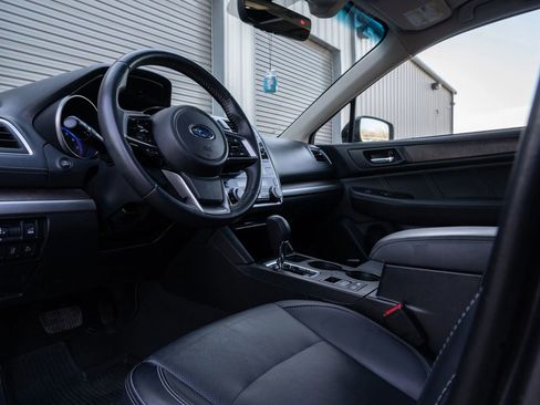 Used 2018 Subaru Outback 2.5i Limited image 21