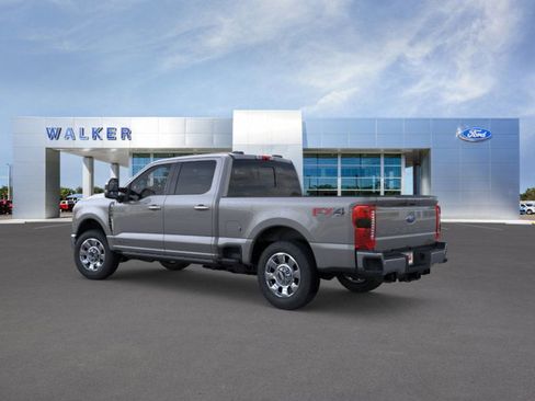 New 2025 Ford F250 Lariat w/ Lariat Ultimate Package AWD/4WD image 4