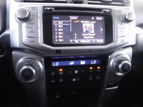 Used 2014 Toyota 4Runner Limited AWD/4WD image 38