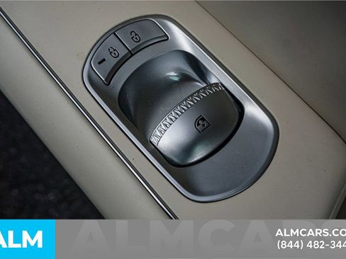 Used 2023 Genesis G90 3.5T image 58