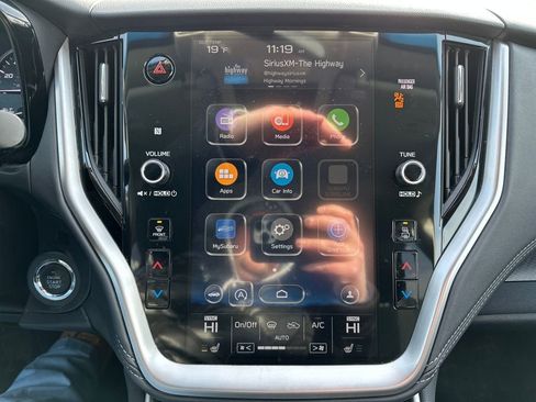 Certified 2022 Subaru Outback Premium image 24