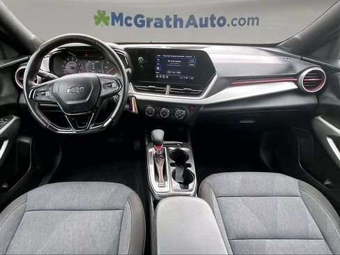 Used 2024 Chevrolet Trax RS w/ Driver Confidence Package FWD image 9