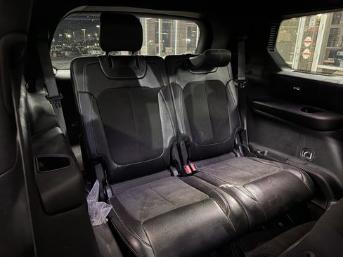 Used 2021 Jeep Grand Cherokee L Laredo image 30