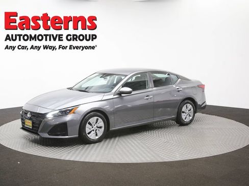 Used 2023 Nissan Altima 2.5 S FWD image 50