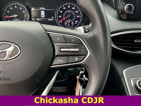 Used 2022 Hyundai Santa Fe SE image 11