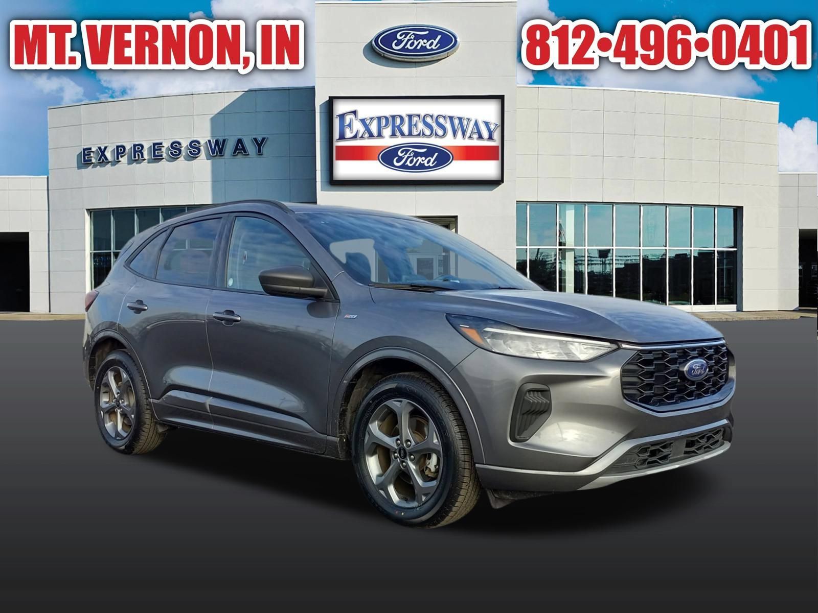 Used 2024 Ford Escape ST-Line w/ Cold Weather Package FWD image 5