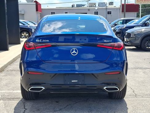Used 2025 Mercedes-Benz GLC 300 4MATIC image 3