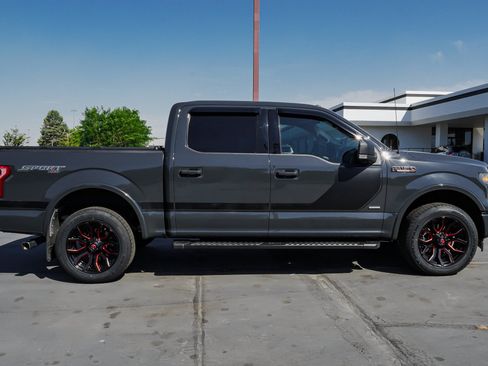 Used 2017 Ford F150 XLT w/ Equipment Group 302A Luxury AWD/4WD image 9