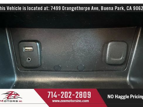 Used 2017 GMC Canyon 2WD Crew Cab w/ Convenience Package image 28