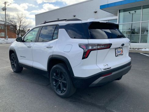 New 2026 Chevrolet Equinox LT w/ Midnight Edition image 5