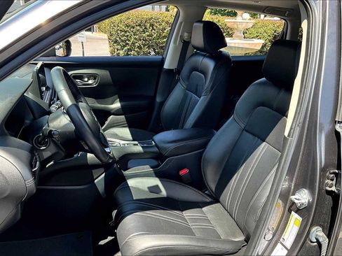 Certified 2023 Honda HR-V EX-L image 9