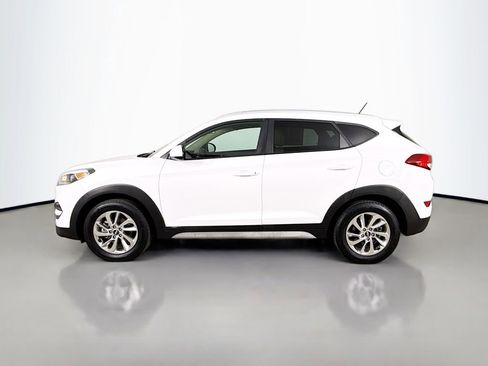 Used 2017 Hyundai Tucson SE image 4