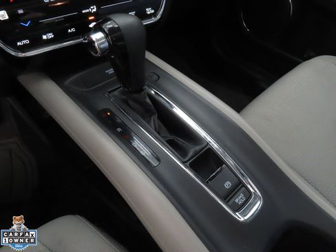 Used 2021 Honda HR-V EX image 16