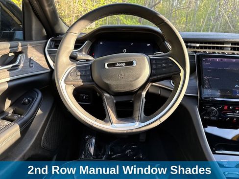 Used 2024 Jeep Grand Cherokee L Limited w/ Luxury Tech Group II image 18