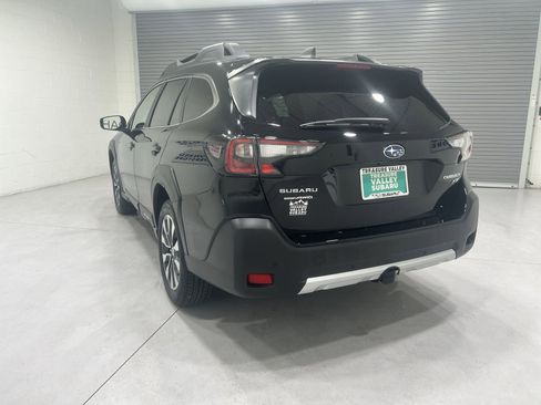 Certified 2025 Subaru Outback Limited XT AWD/4WD image 6