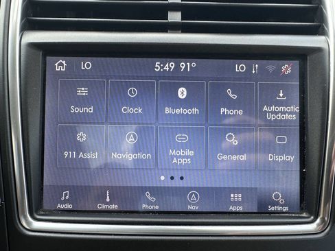 Used 2020 Lincoln Nautilus Reserve AWD/4WD image 36