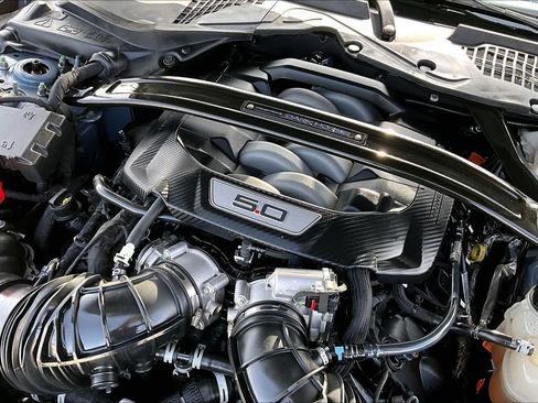 Used 2024 Ford Mustang Dark Horse RWD image 31