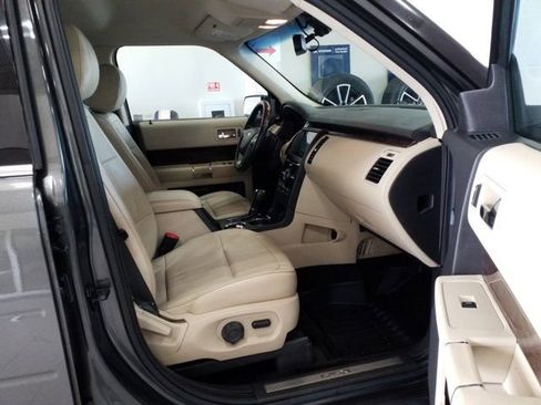 Used 2017 Ford Flex Limited AWD/4WD image 15