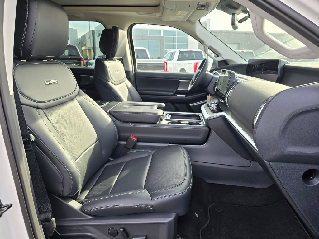 New 2027 Ford Expedition Max Platinum w/ Driver's Package AWD/4WD image 14