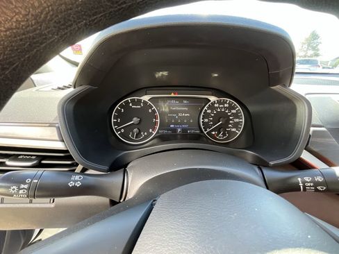 Used 2023 Nissan Altima 2.5 SV image 30