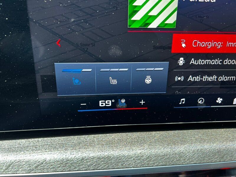 Used 2024 BMW i7 M70 AWD/4WD image 39