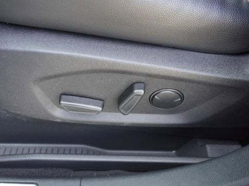 Used 2022 Ford Edge Titanium w/ Equipment Group 301A image 26