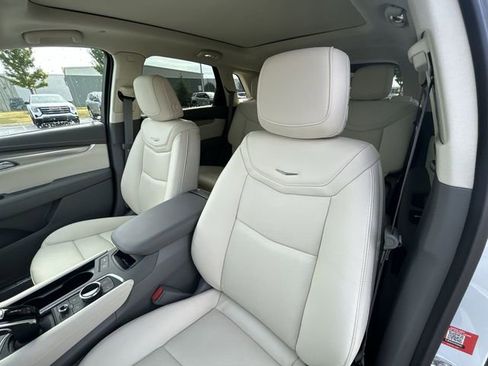 New 2025 Cadillac XT5 Premium Luxury w/ Technology Package image 36