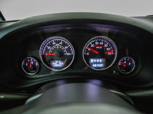 Used 2017 Jeep Wrangler Unlimited Rubicon image 8