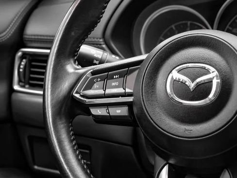 Used 2017 MAZDA CX-5 Touring w/ I-ACTIVSENSE Package image 29